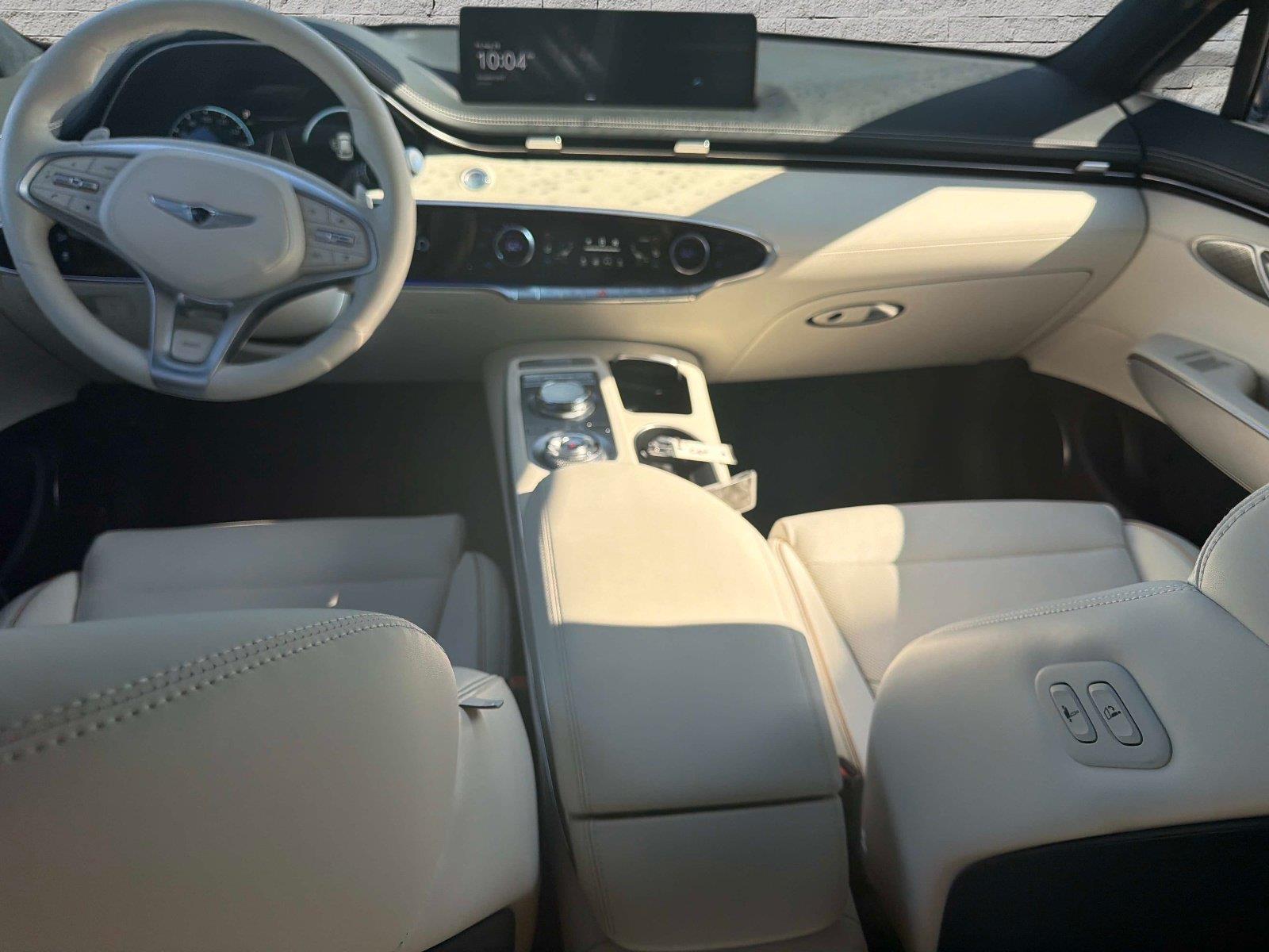2025 Genesis Electrified GV70 Advanced