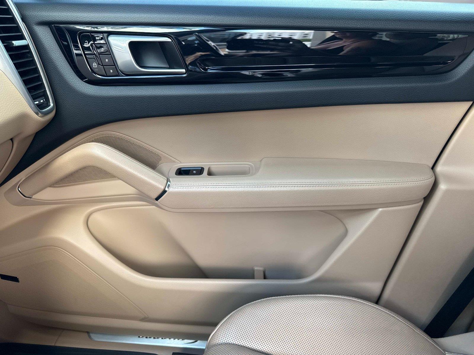 2021 Porsche Cayenne