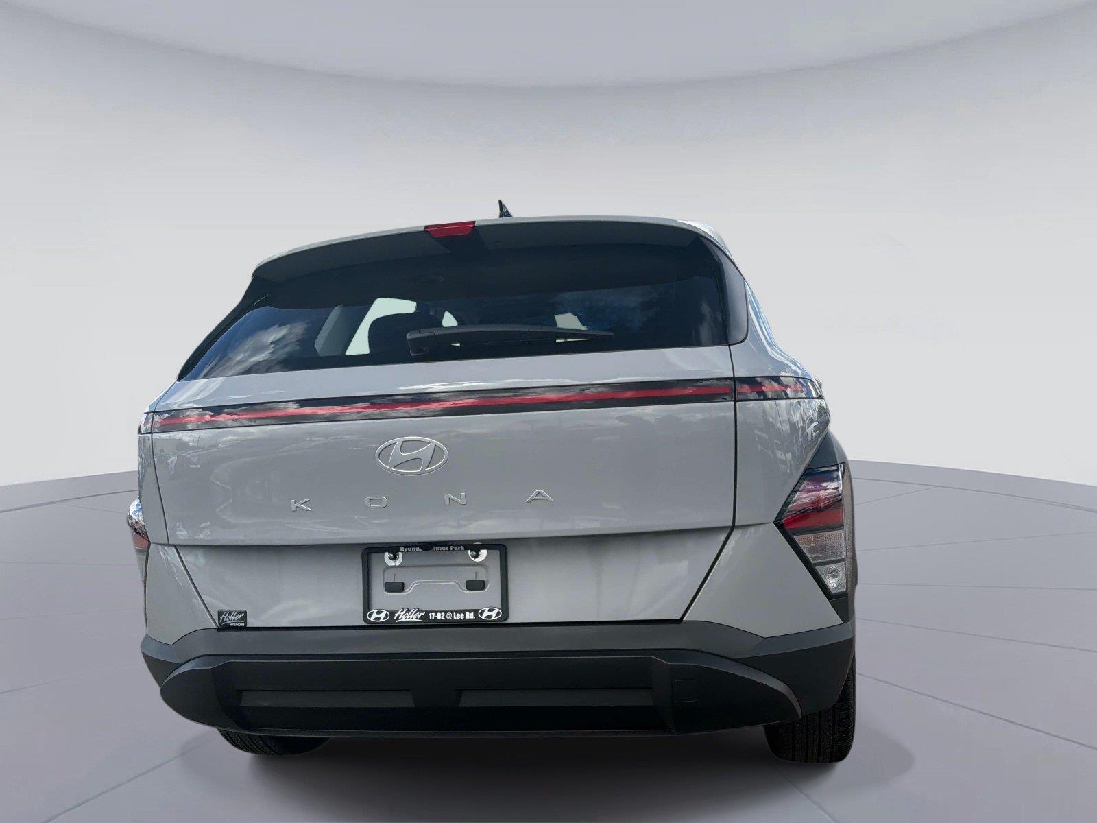 2026 Hyundai Kona SE