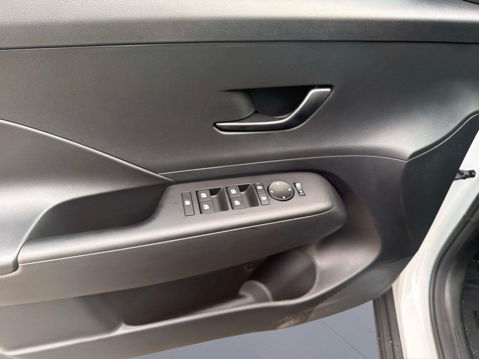 2027 Hyundai Kona SEL Sport