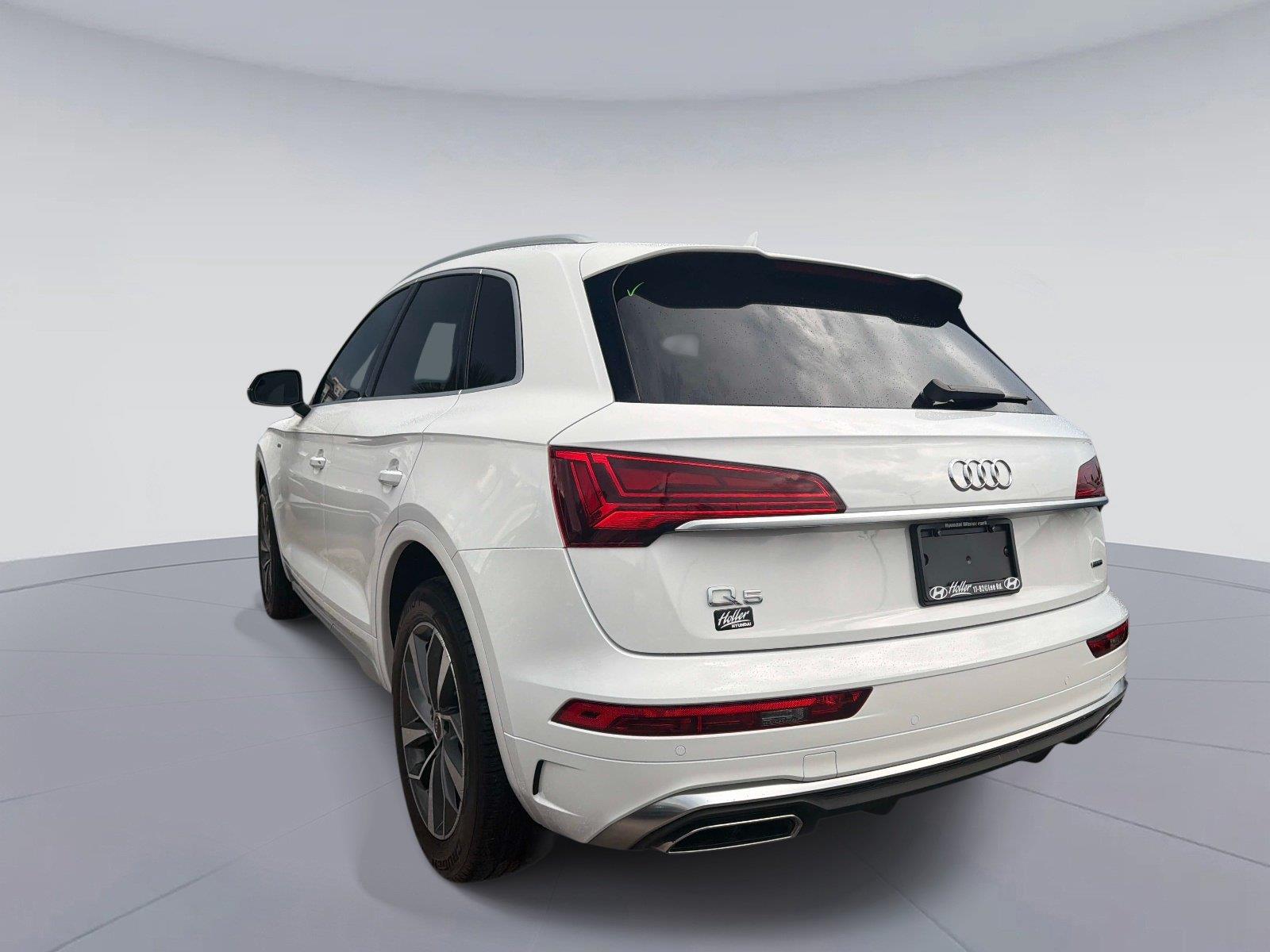 2022 Audi Q5 S line Premium Plus