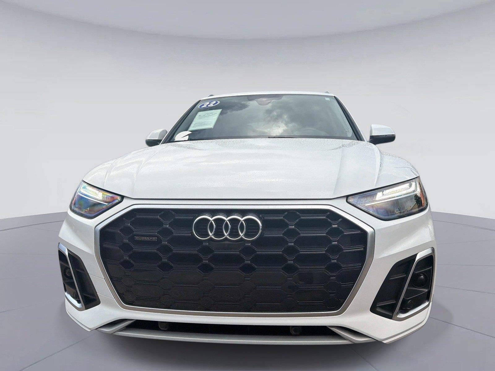 2022 Audi Q5 S line Premium Plus