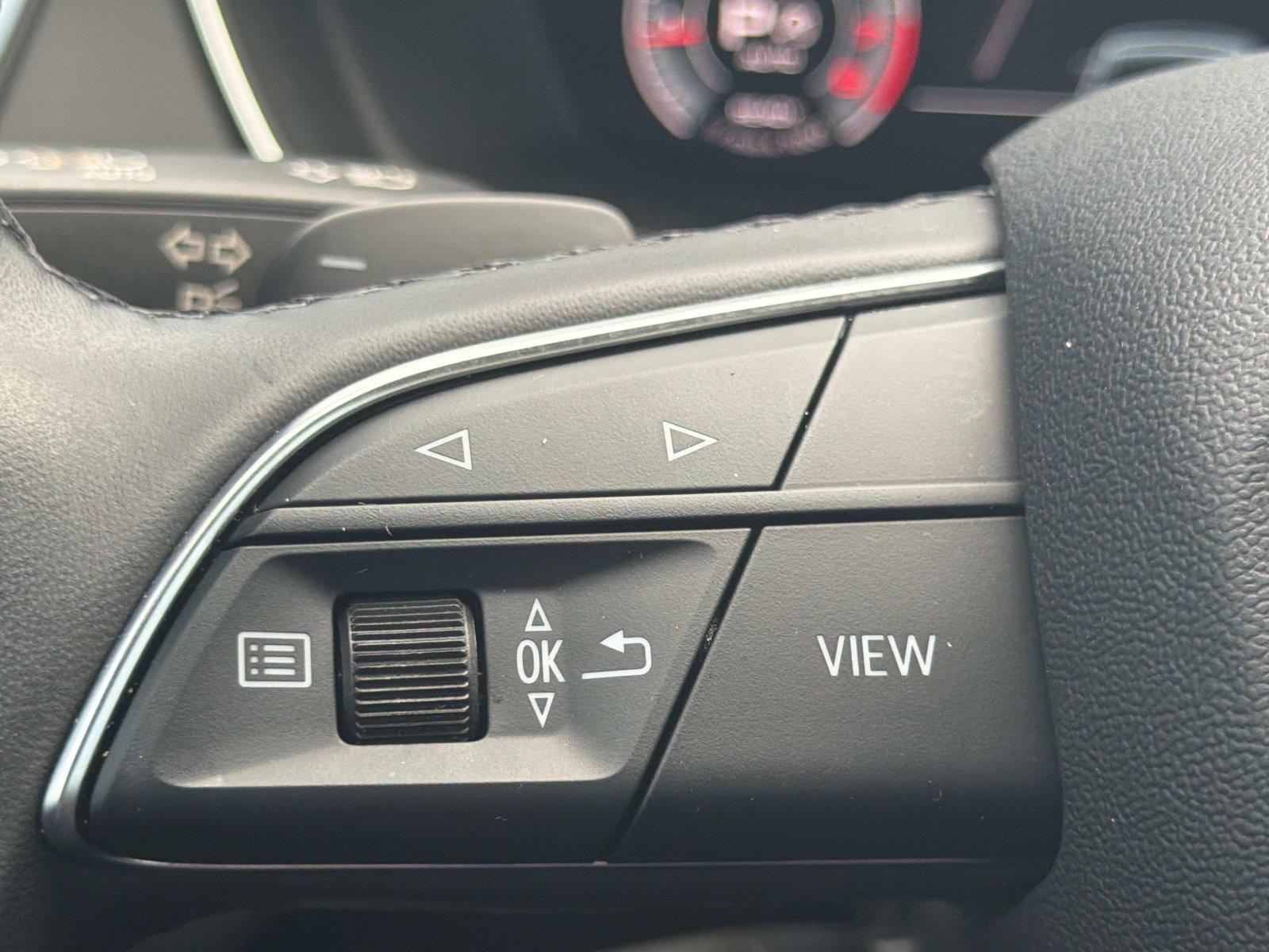 2022 Audi Q5 S line Premium Plus
