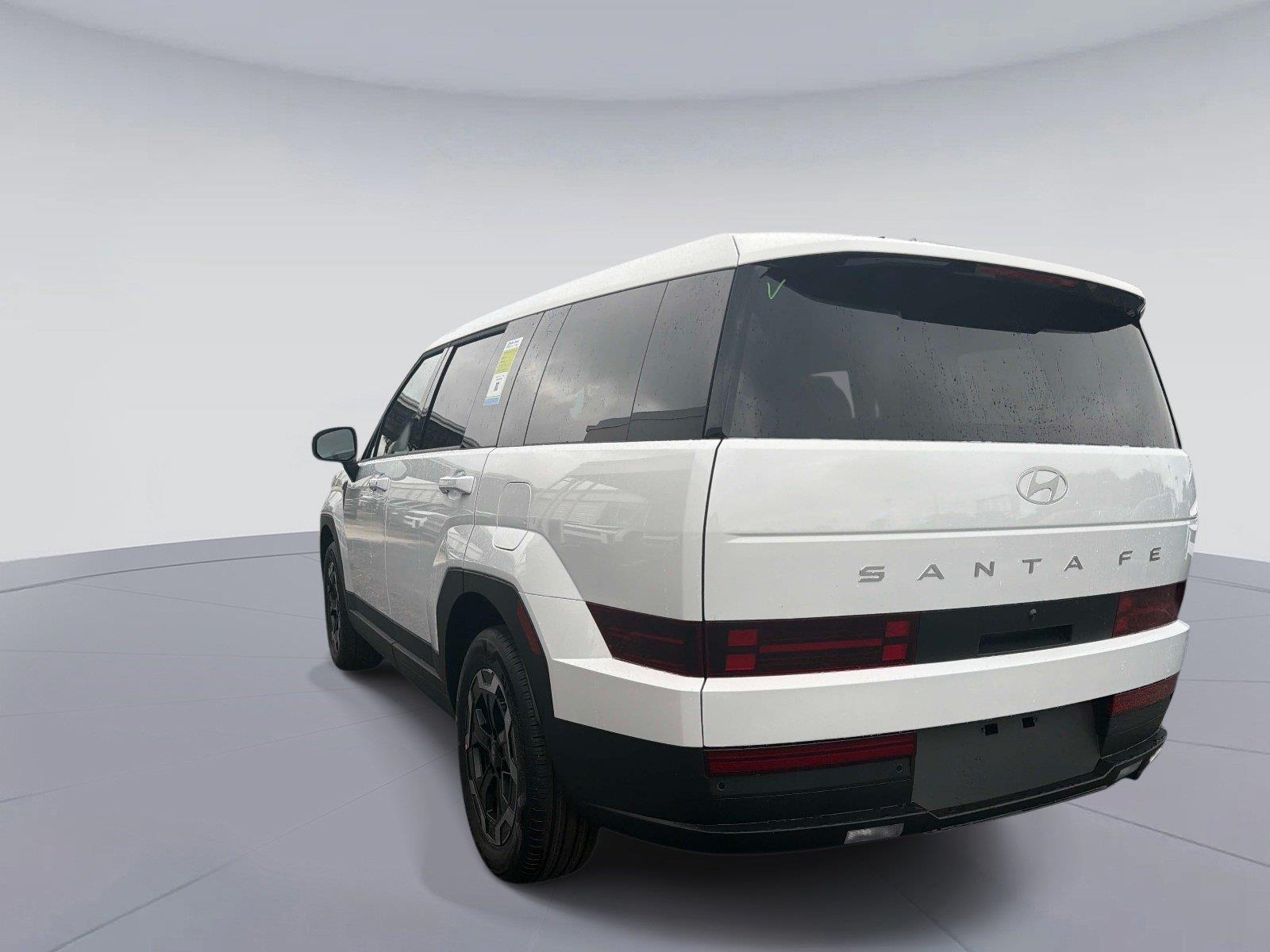 2027 Hyundai Santa Fe SE