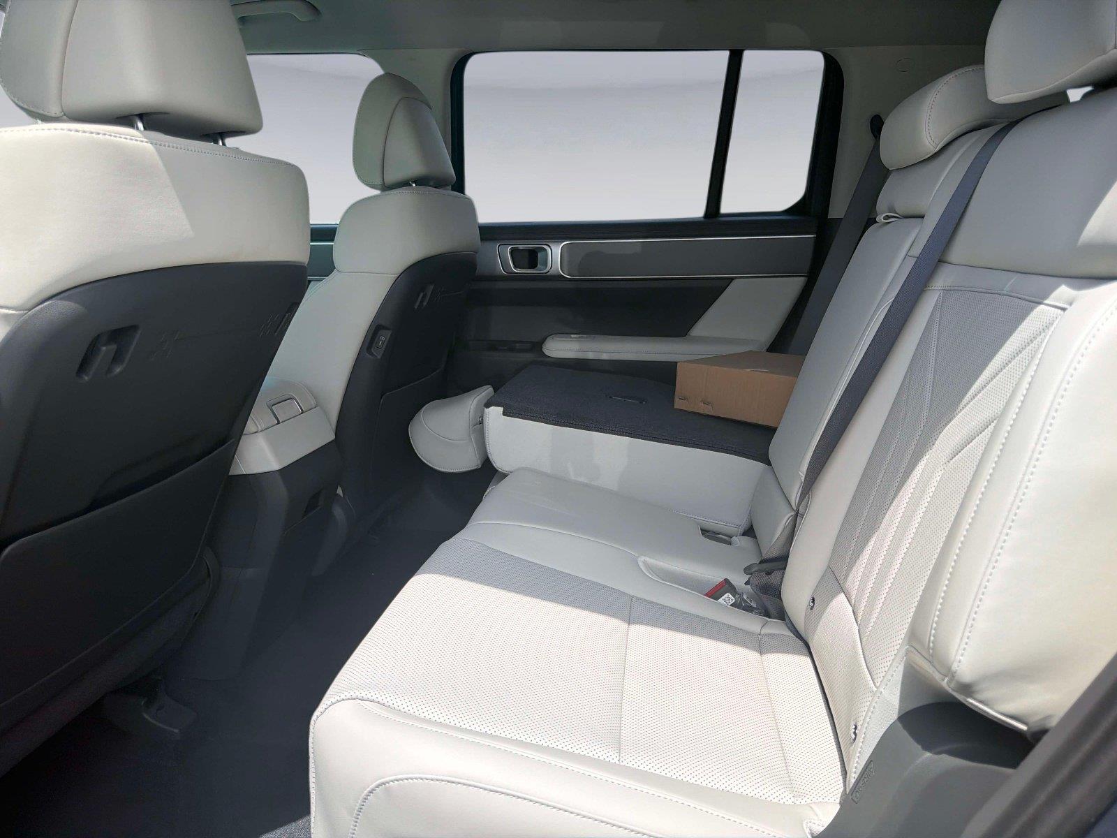 2027 Hyundai Santa Fe SEL