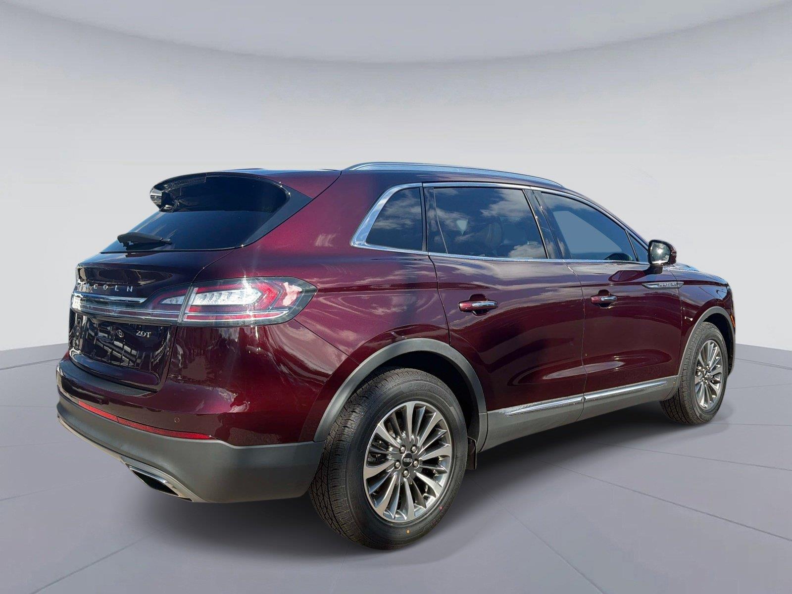 2020 Lincoln Nautilus Reserve