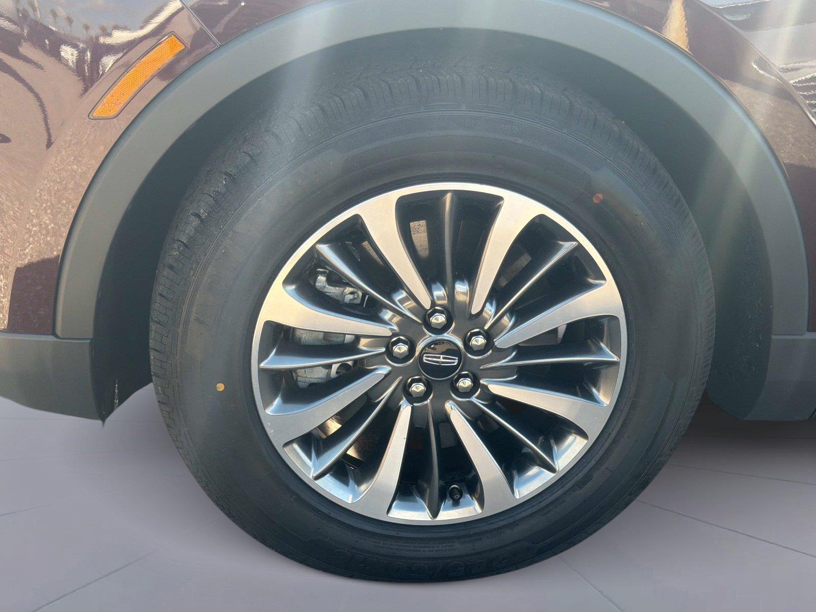 2020 Lincoln Nautilus Reserve