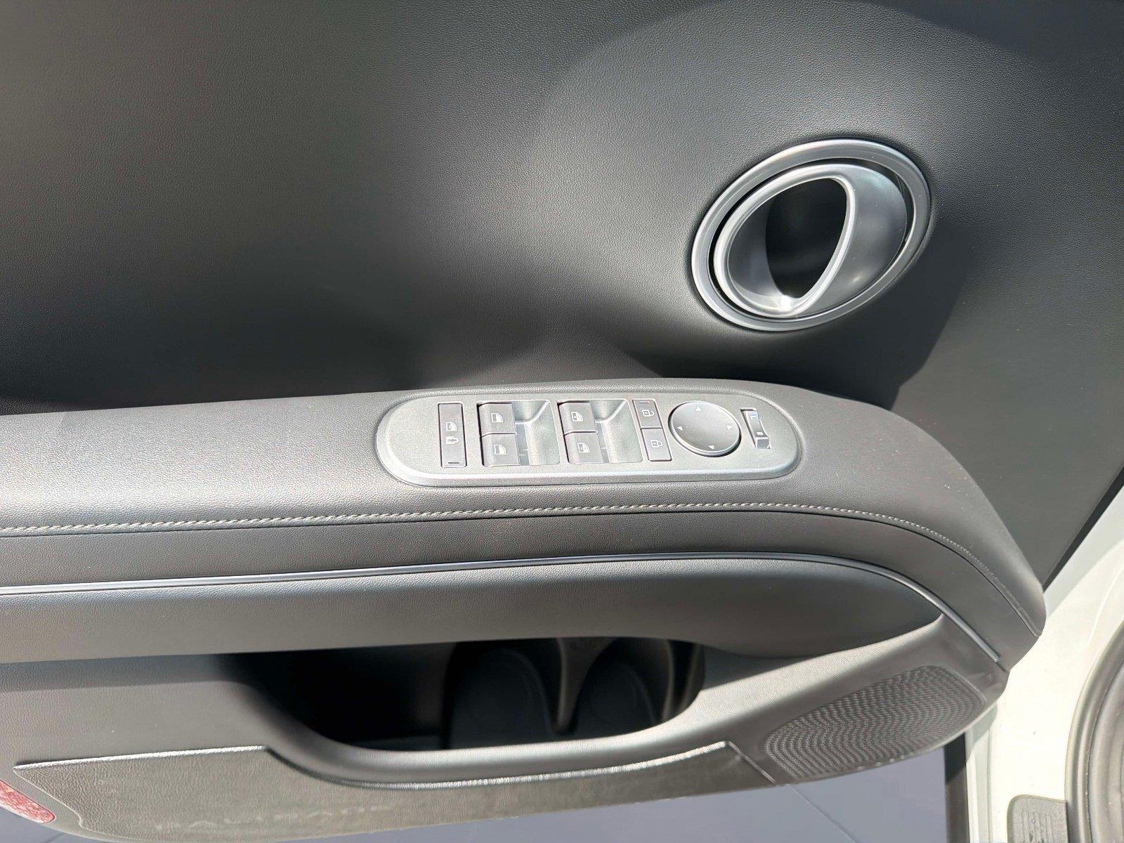 2027 Hyundai Palisade Hybrid Blue SEL 7P