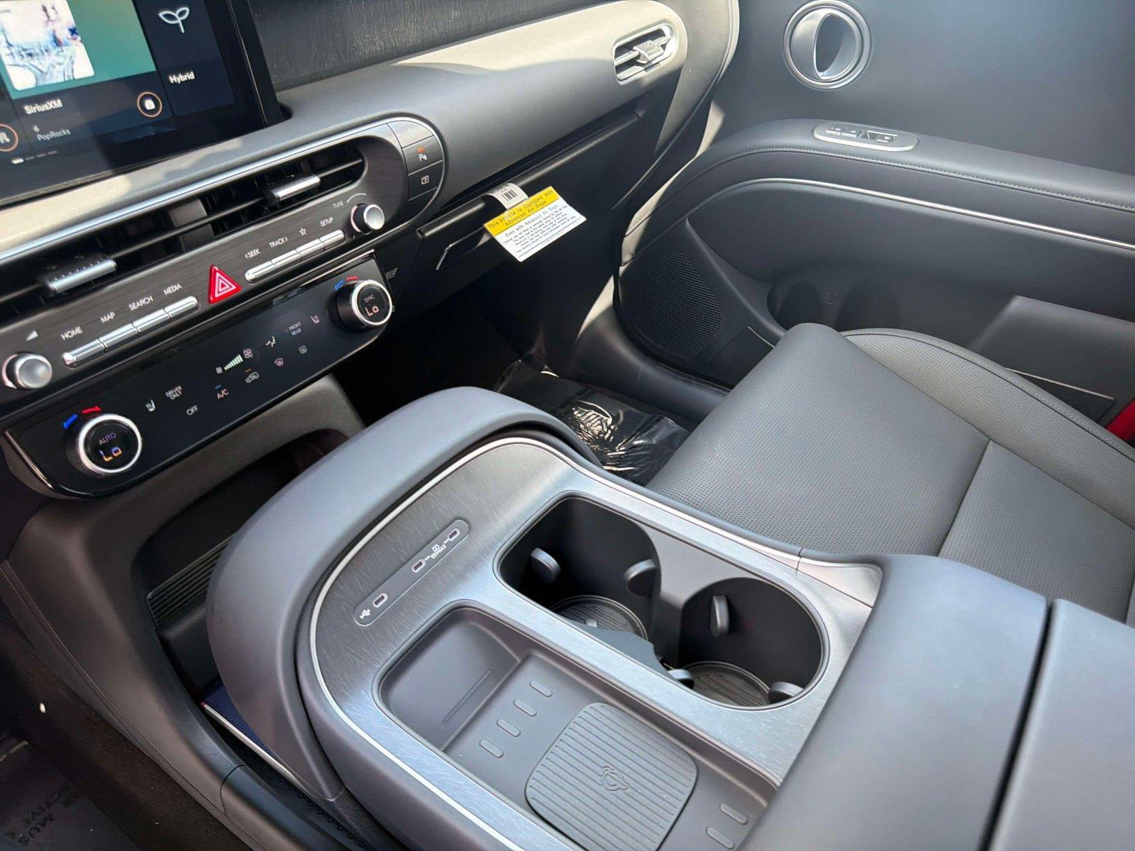 2027 Hyundai Palisade Hybrid Blue SEL 7P