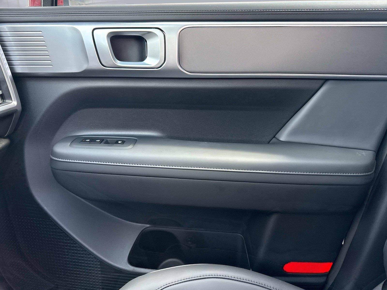 2027 Hyundai Santa Fe Hybrid SEL