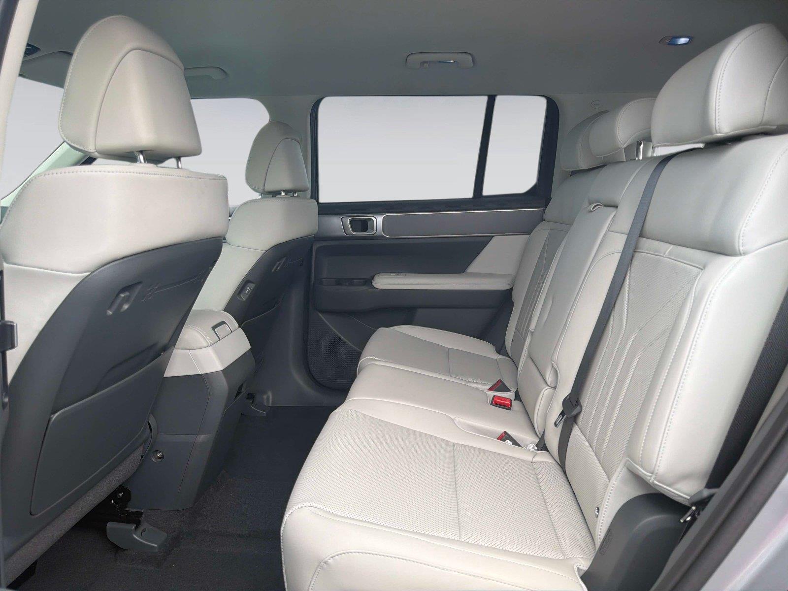 2027 Hyundai Santa Fe SEL