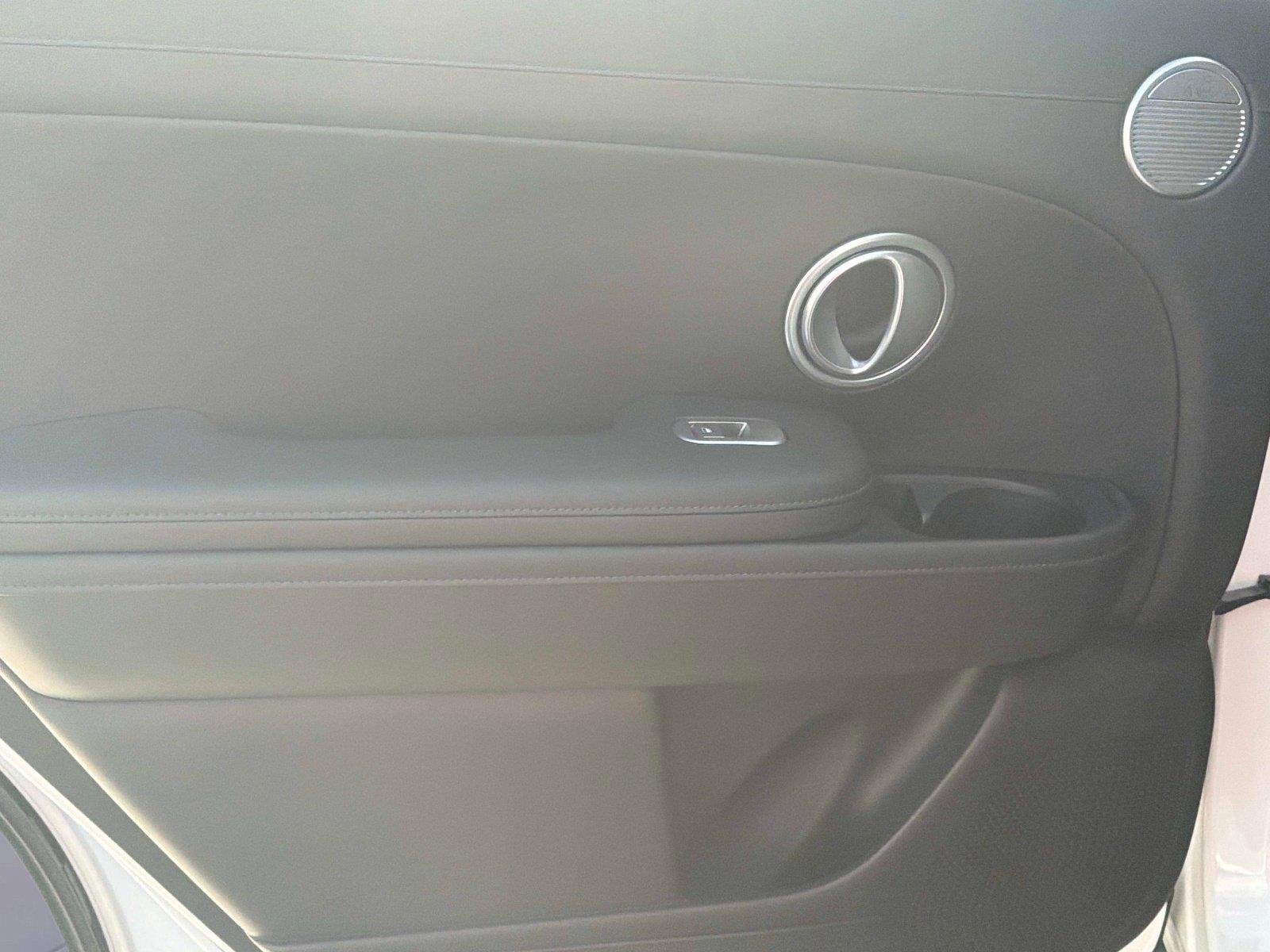2027 Hyundai Palisade SEL Premium 7P