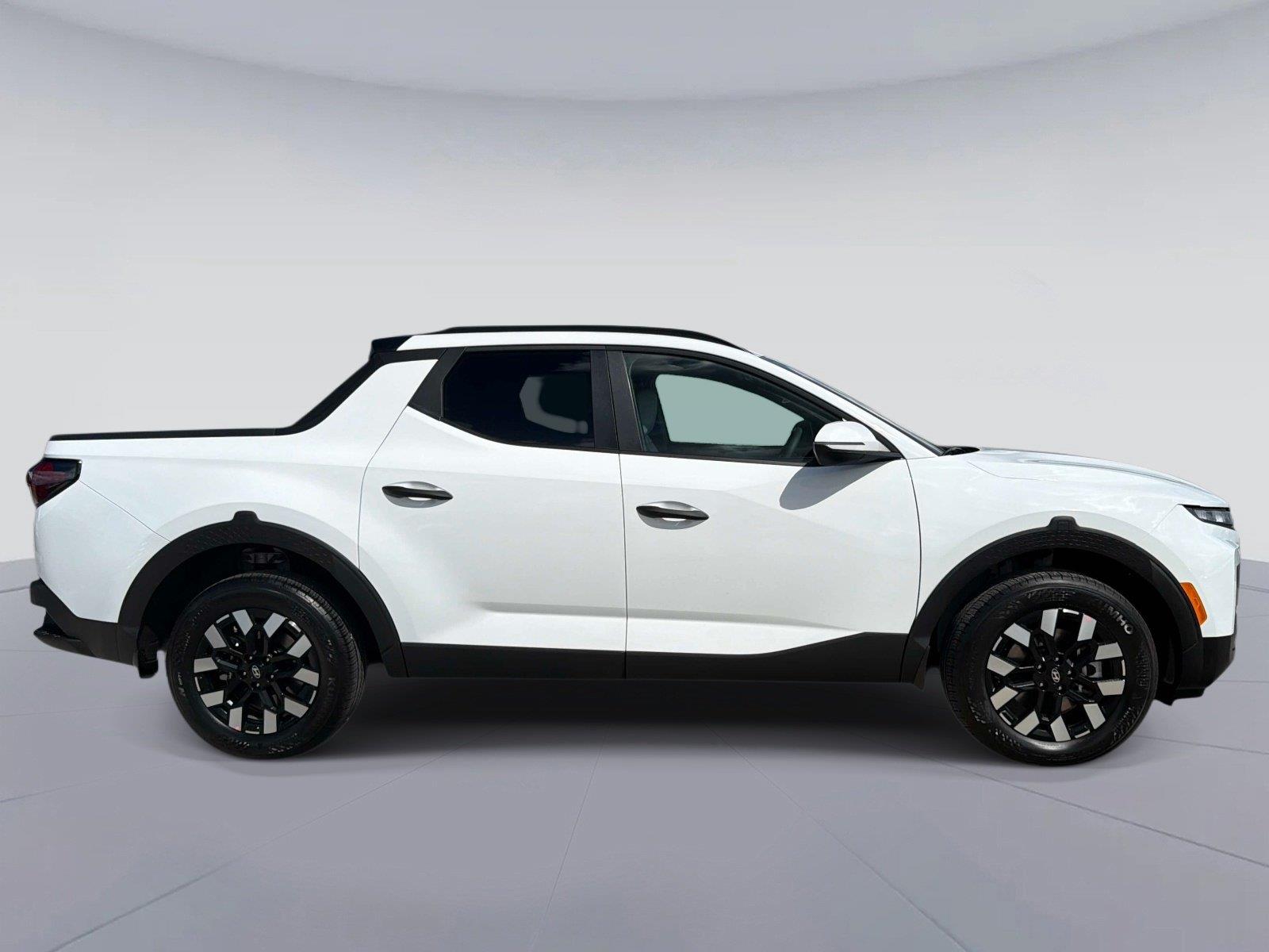 2027 Hyundai Santa Cruz SEL Activity