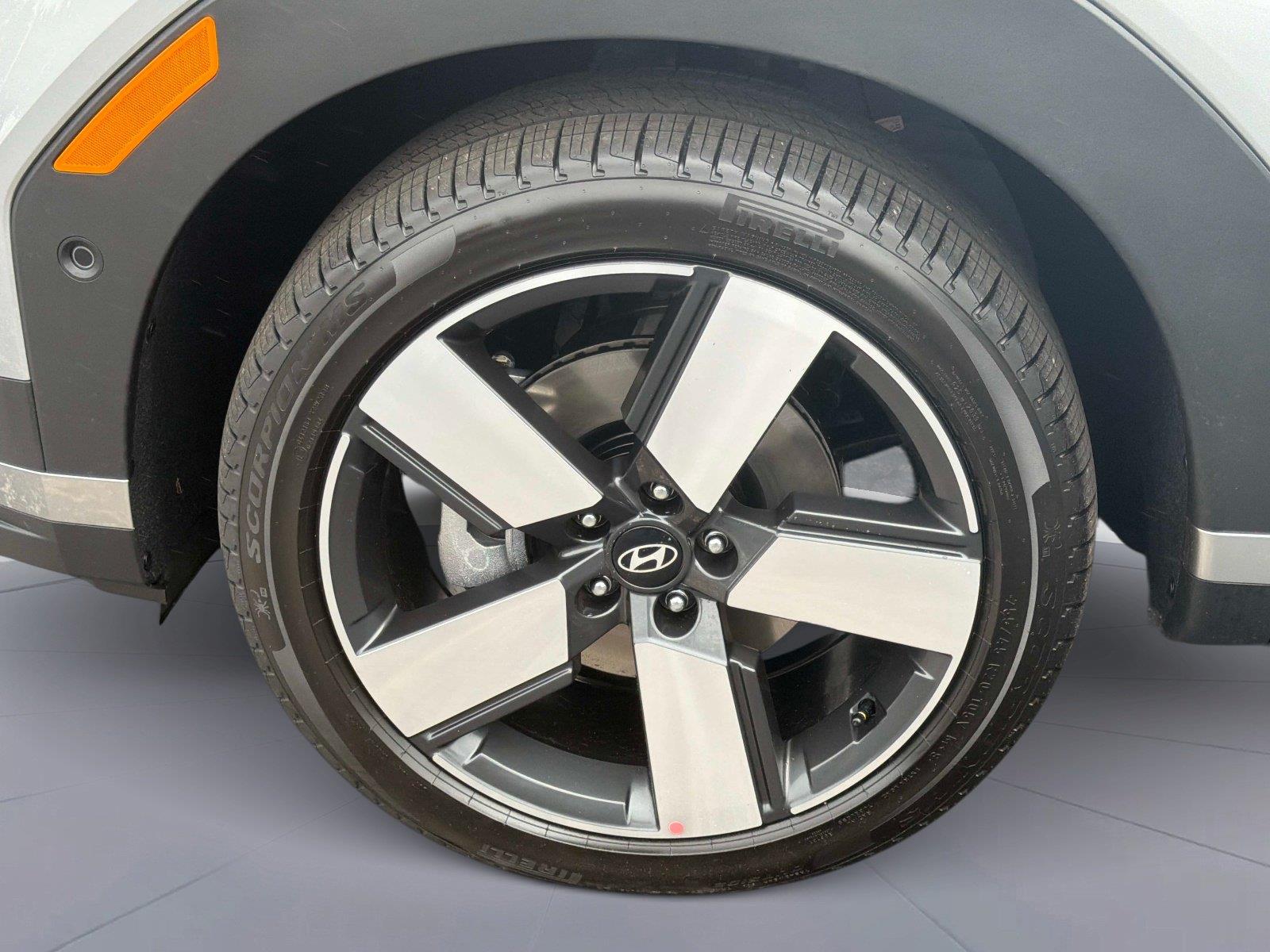 2027 Hyundai Santa Fe Hybrid Limited 6P