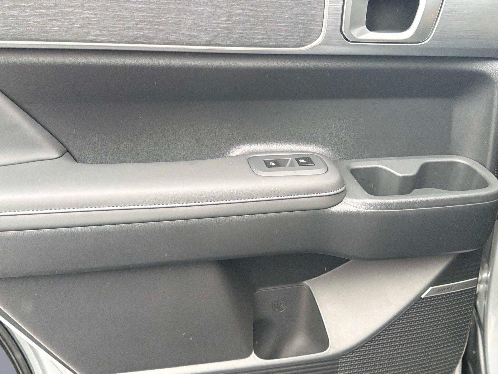2027 Hyundai Santa Fe Hybrid Limited 6P