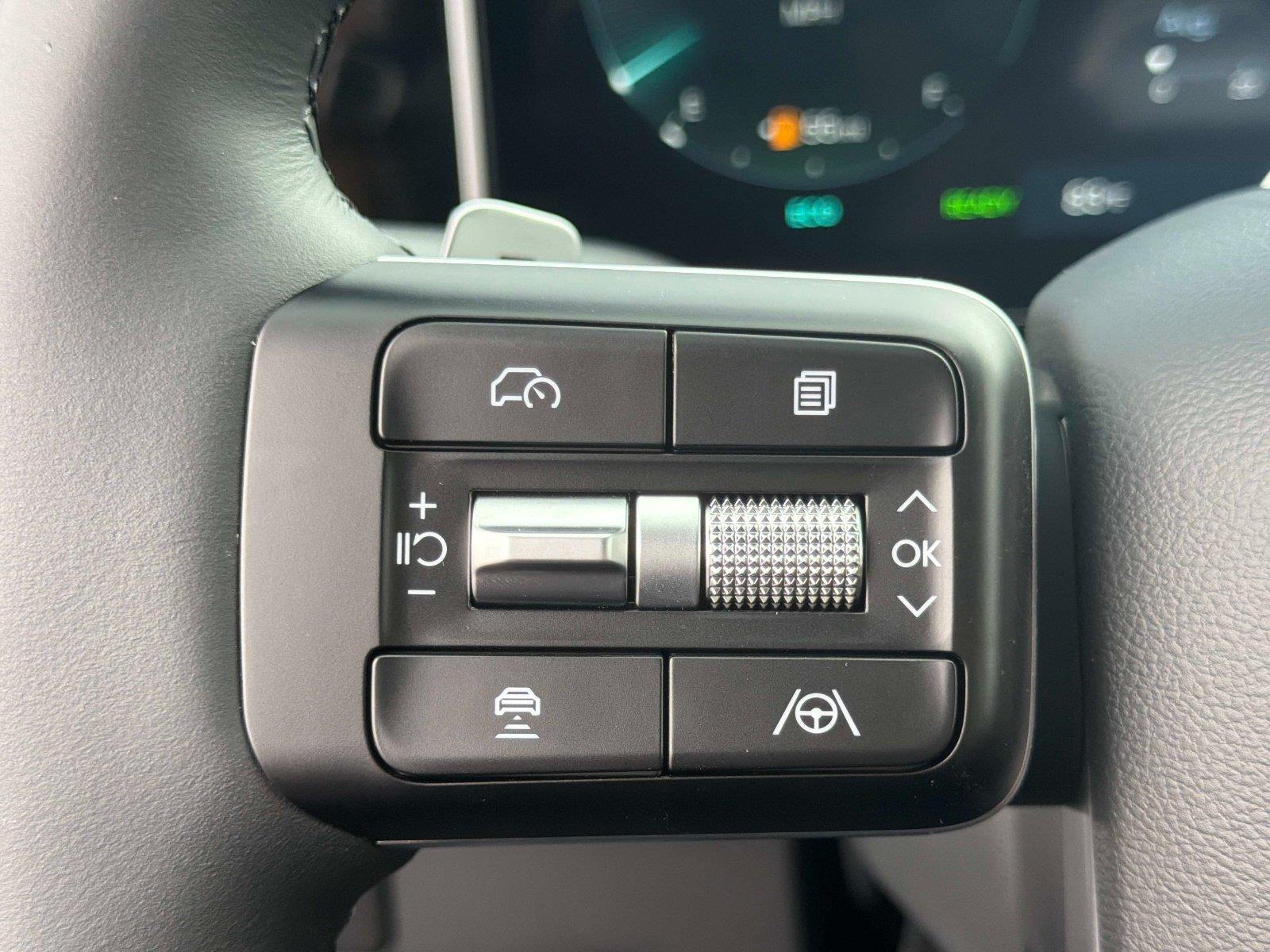 2027 Hyundai Santa Fe Hybrid Limited 6P