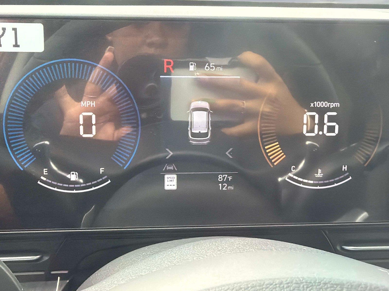 2027 Hyundai Kona SEL Premium