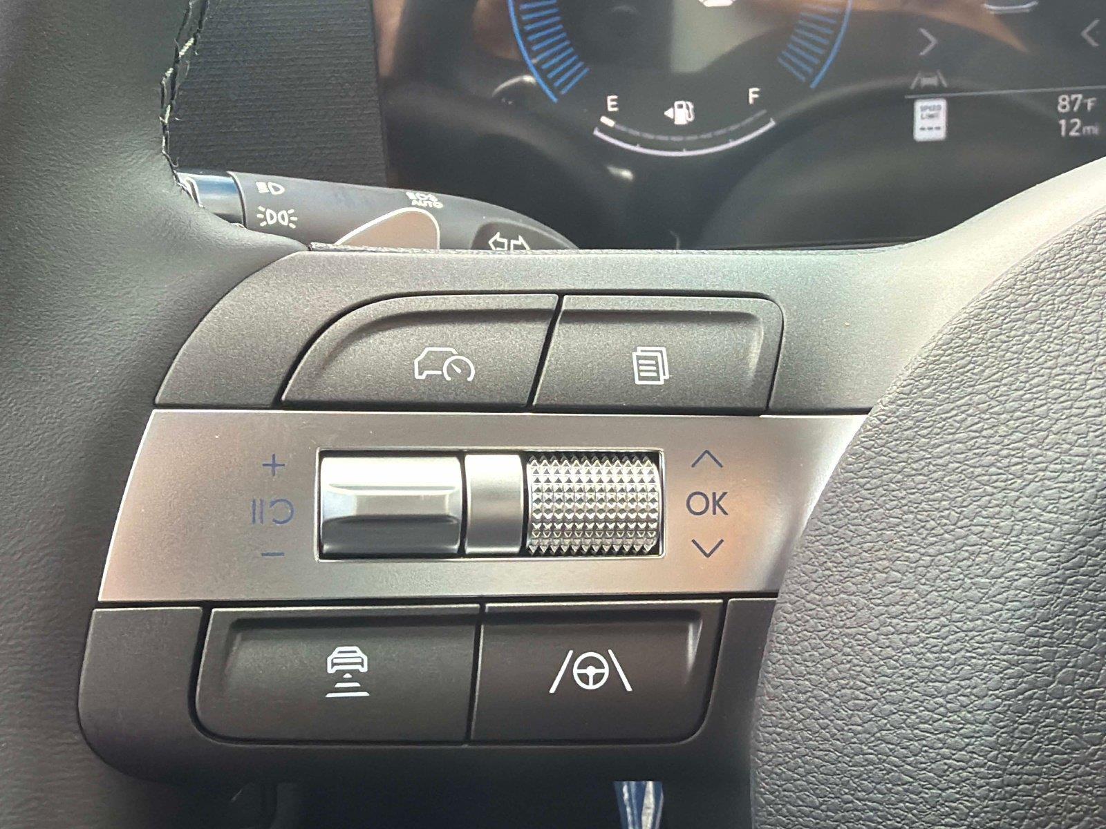 2027 Hyundai Kona SEL Premium