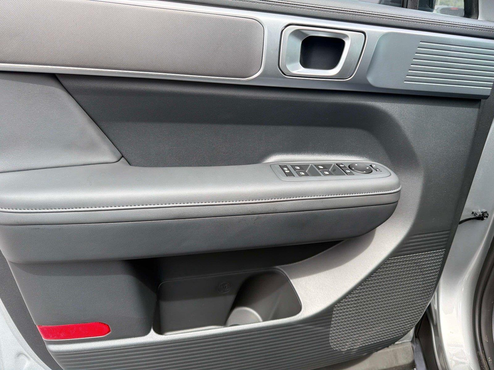 2027 Hyundai Santa Fe XRT