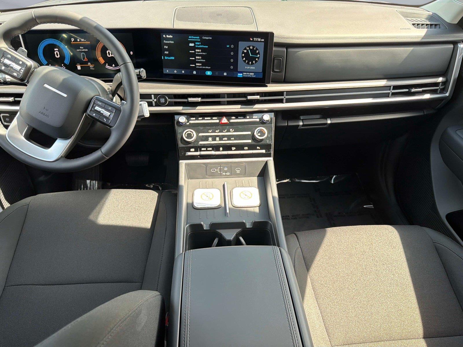 2027 Hyundai Santa Fe SE