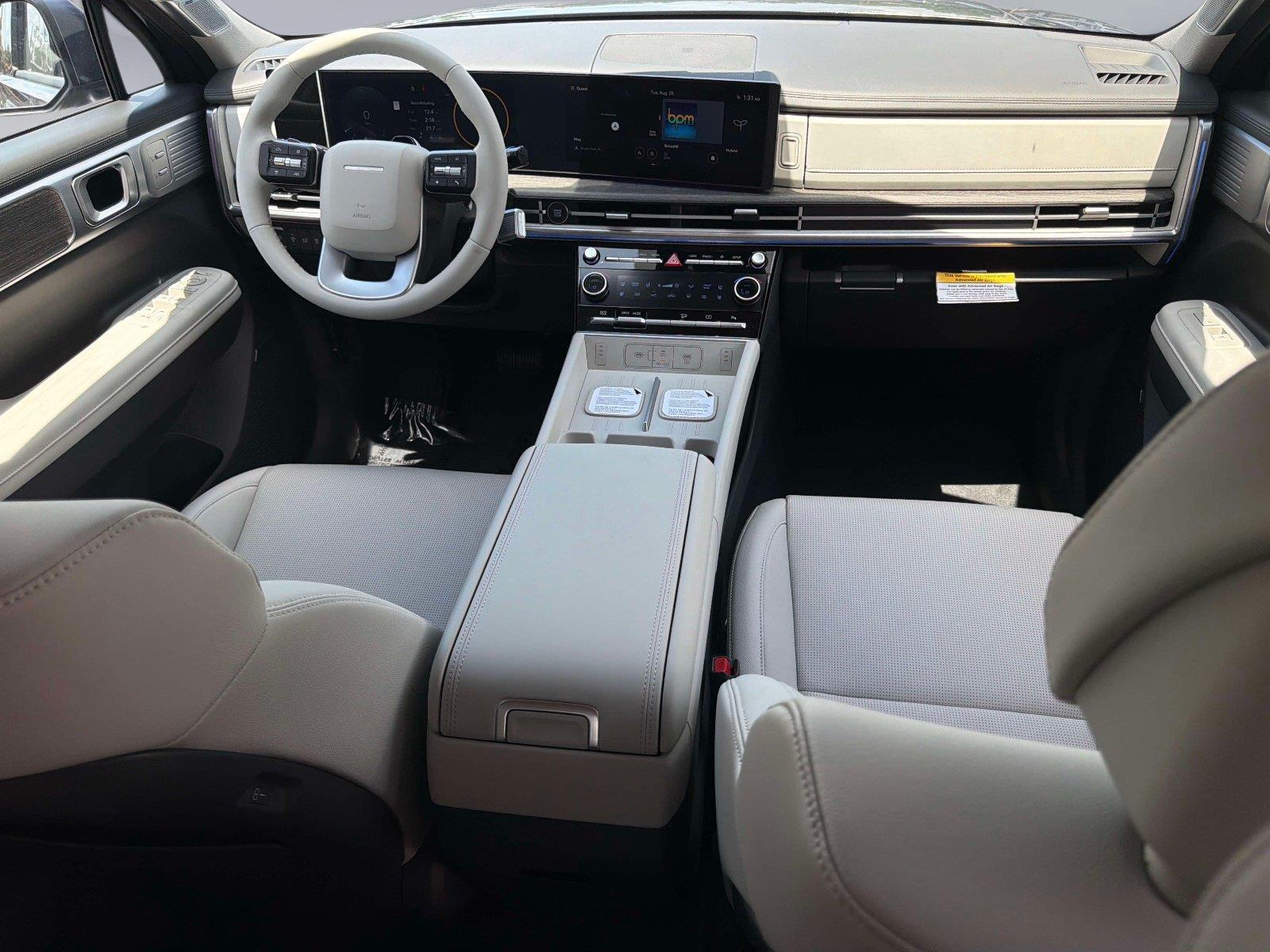 2027 Hyundai Santa Fe SE