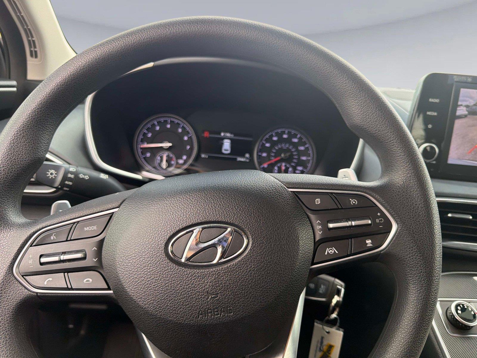 2023 Hyundai Santa Fe SE