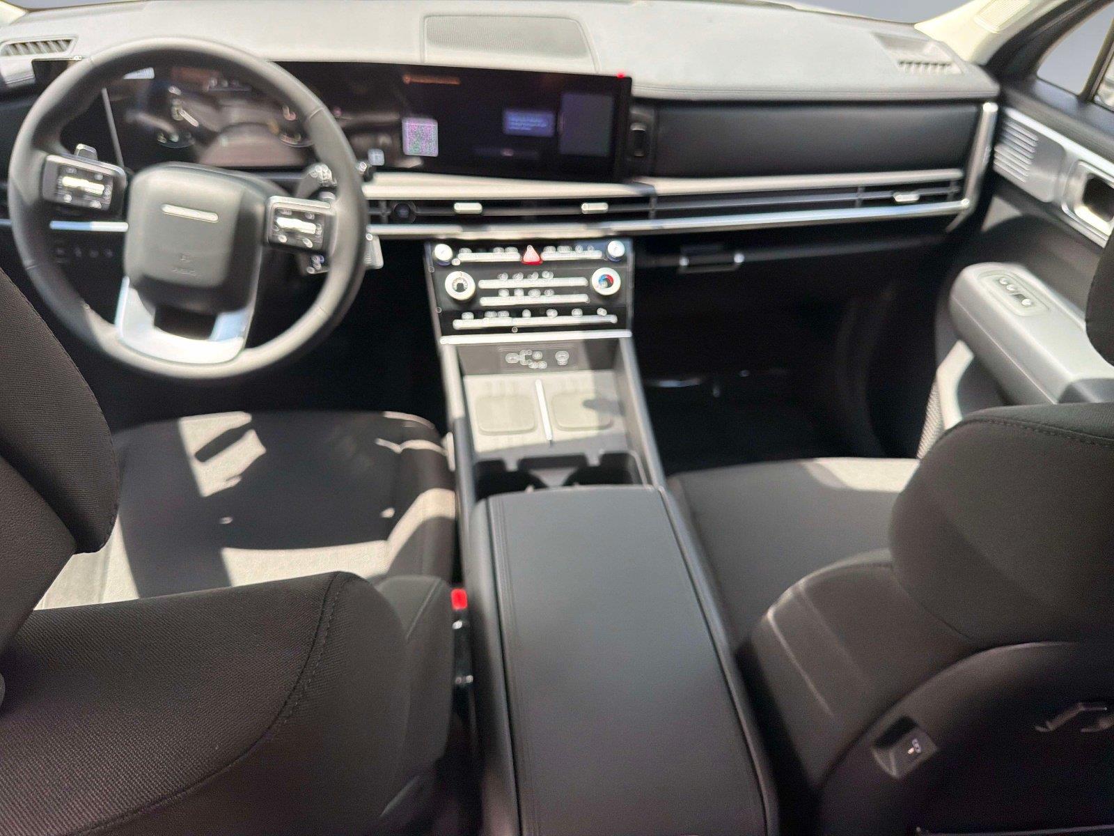 2027 Hyundai Santa Fe SE