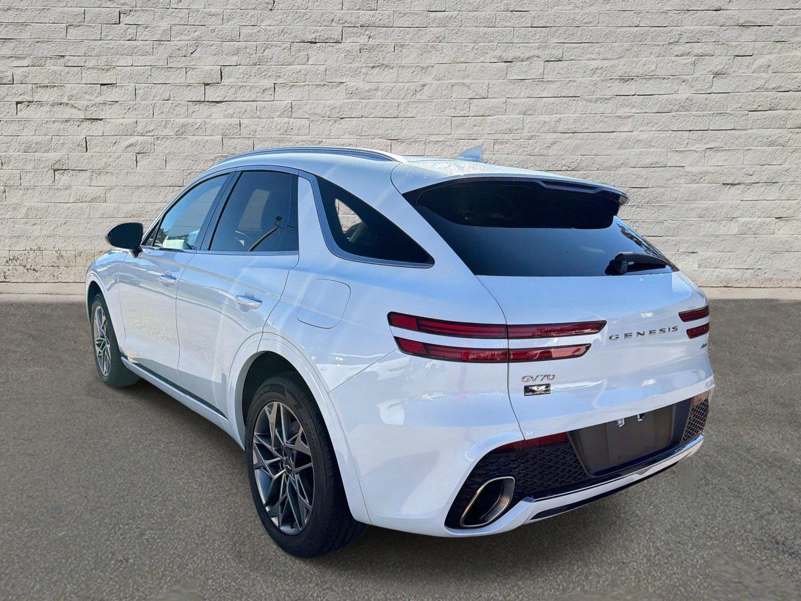 2025 Genesis GV70 2.5T