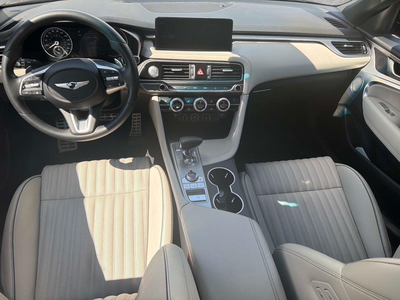 2023 Genesis G70 2.0T
