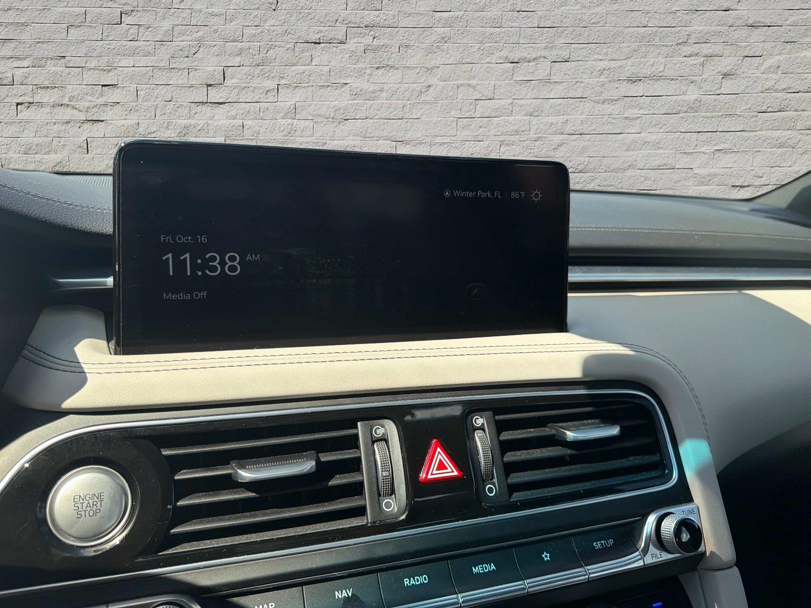 2023 Genesis G70 2.0T
