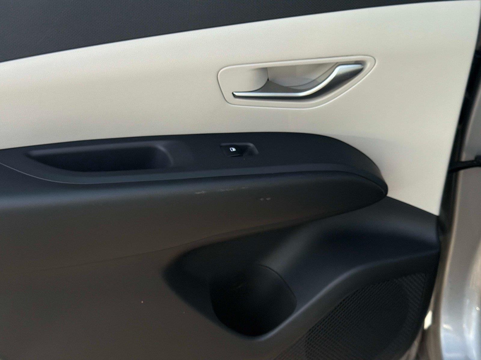 2022 Hyundai Tucson SE