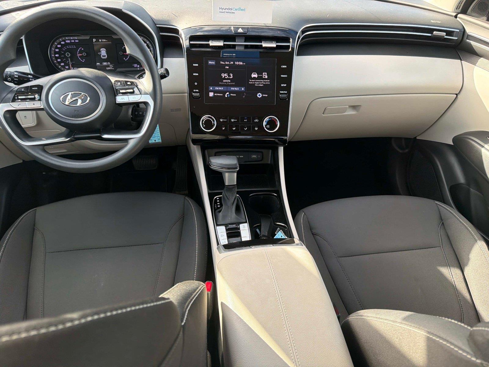 2022 Hyundai Tucson SE