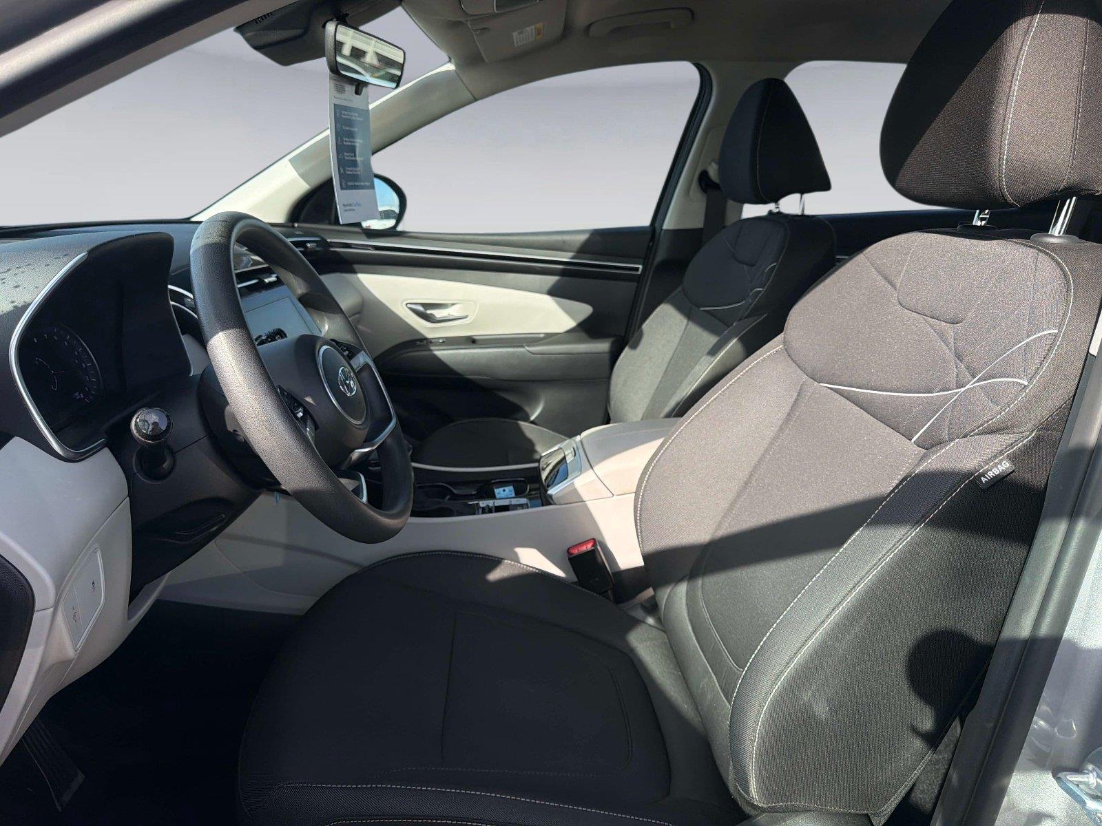 2022 Hyundai Tucson SE