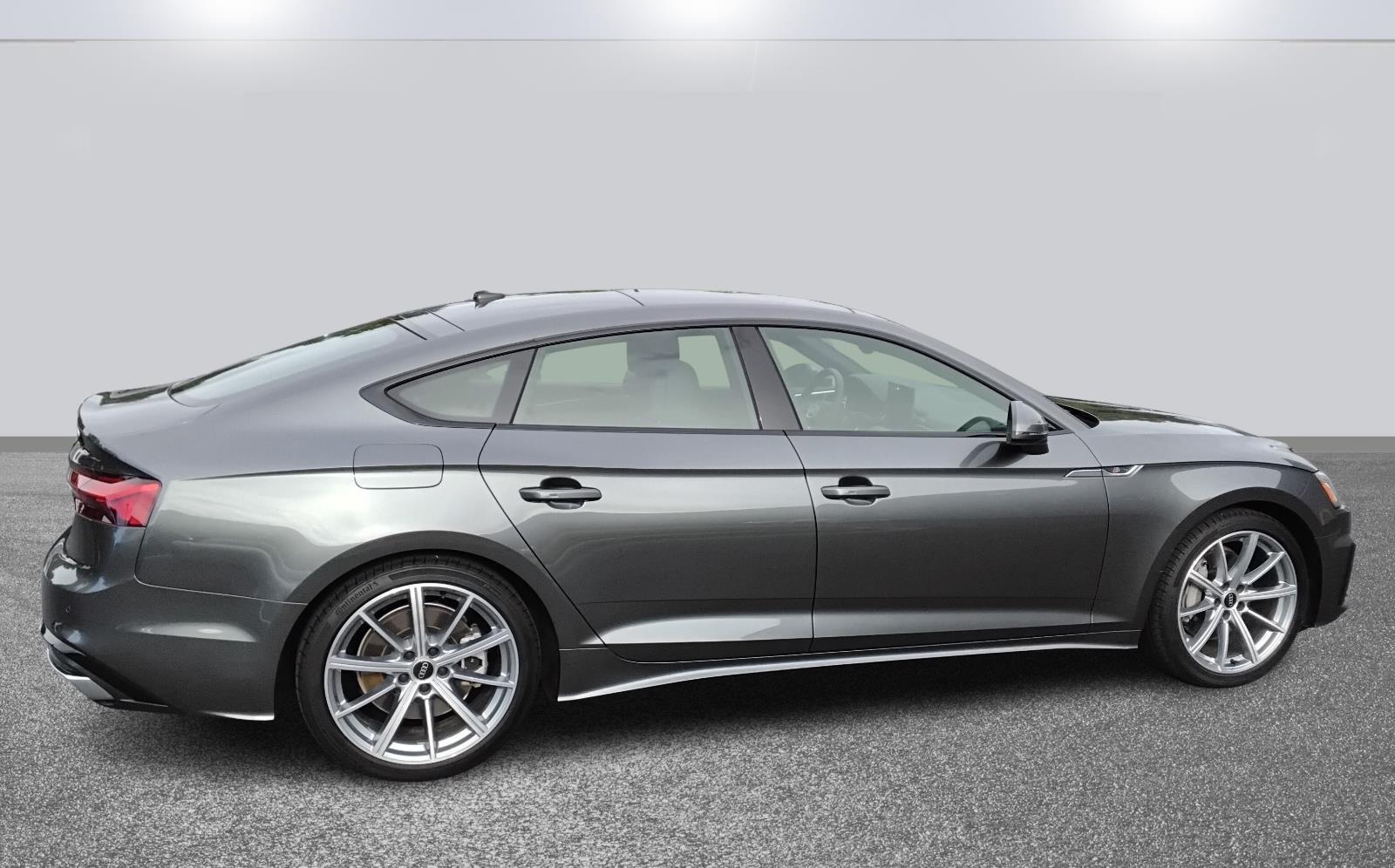 2025 Audi A5 Sportback S line Premium
