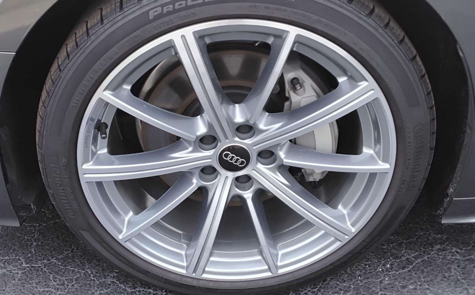 2025 Audi A5 Sportback S line Premium