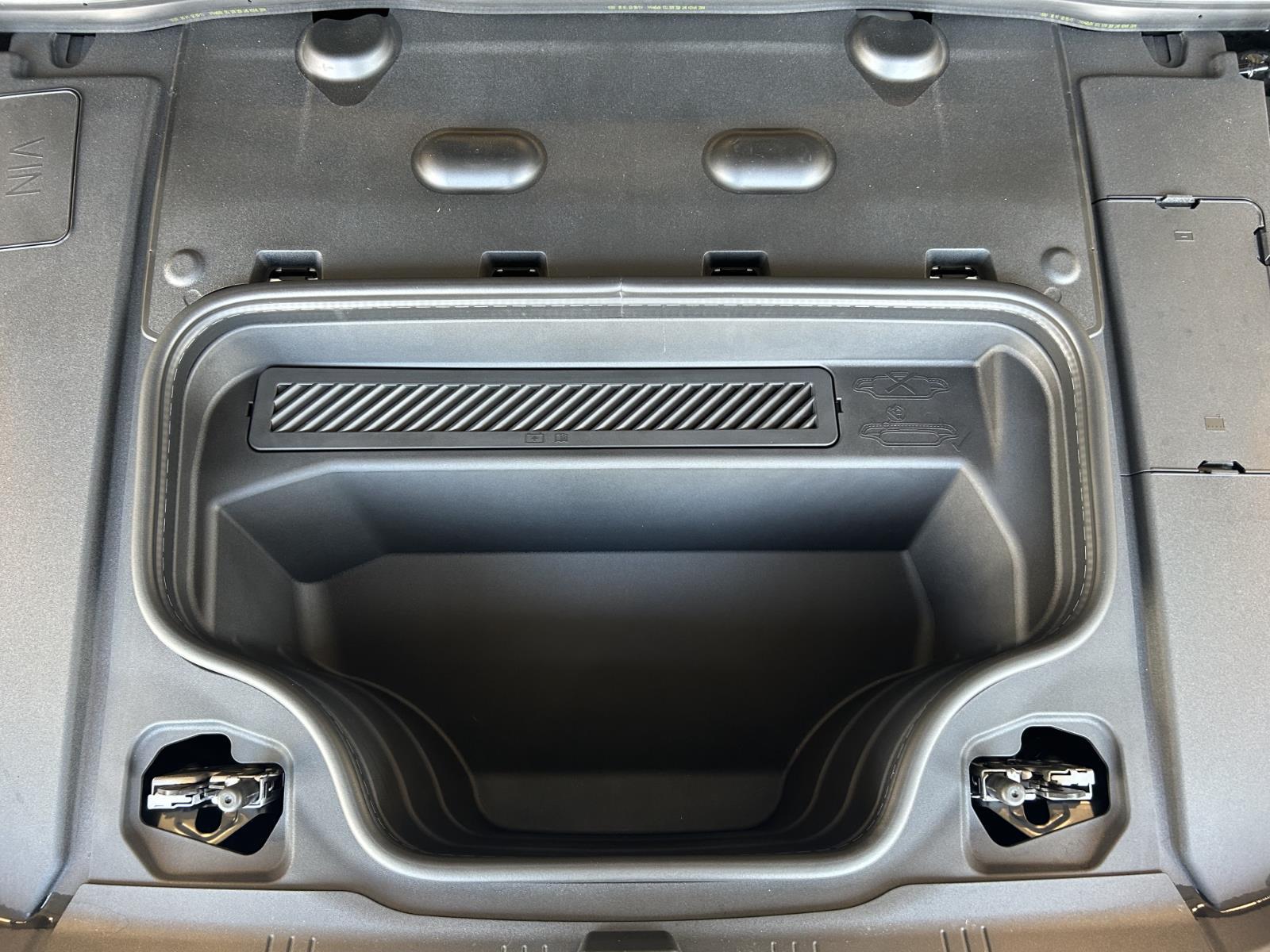 2025 AUDI A6 E-TRON PREST