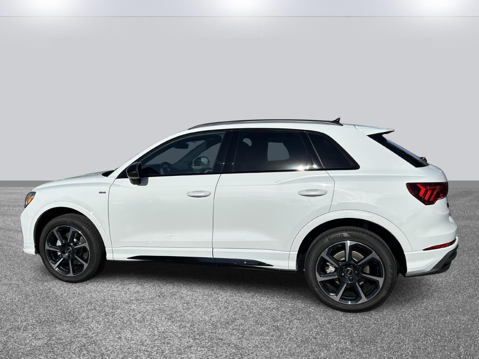 2025 Audi Q3 S line Premium Plus