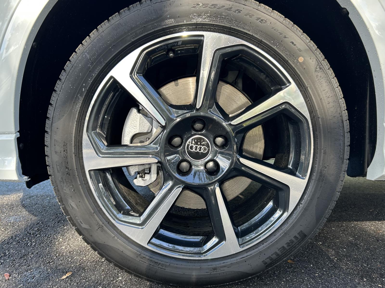 2025 Audi Q3 S line Premium Plus