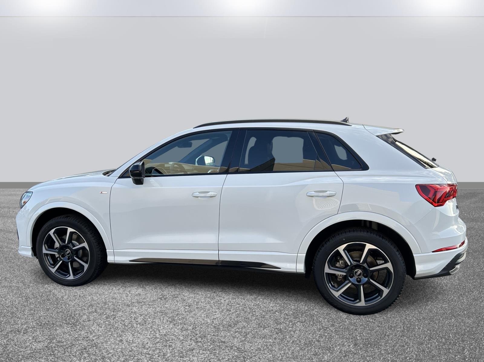 2025 Audi Q3 S line Premium Plus