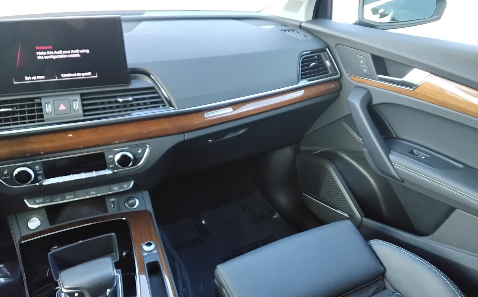 2024 AUDI Q5 E PREMIUM PL