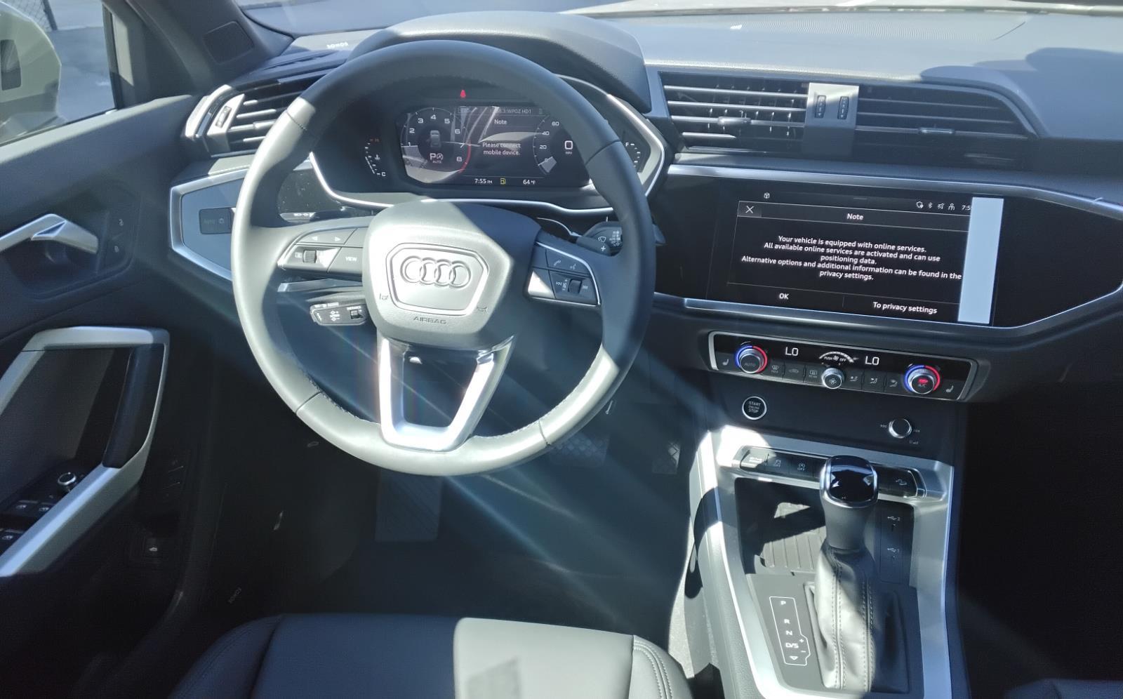 2025 Audi Q3 S line Premium