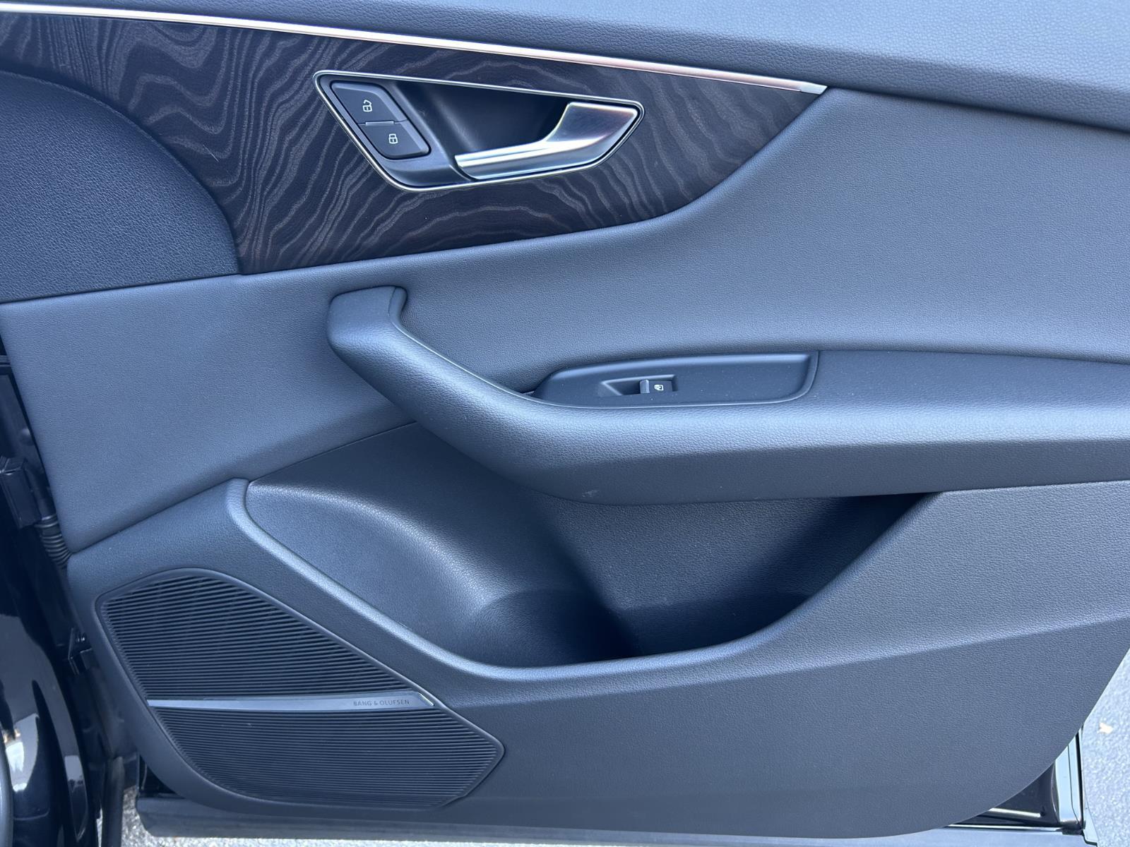 2021 Audi Q8 Premium Plus