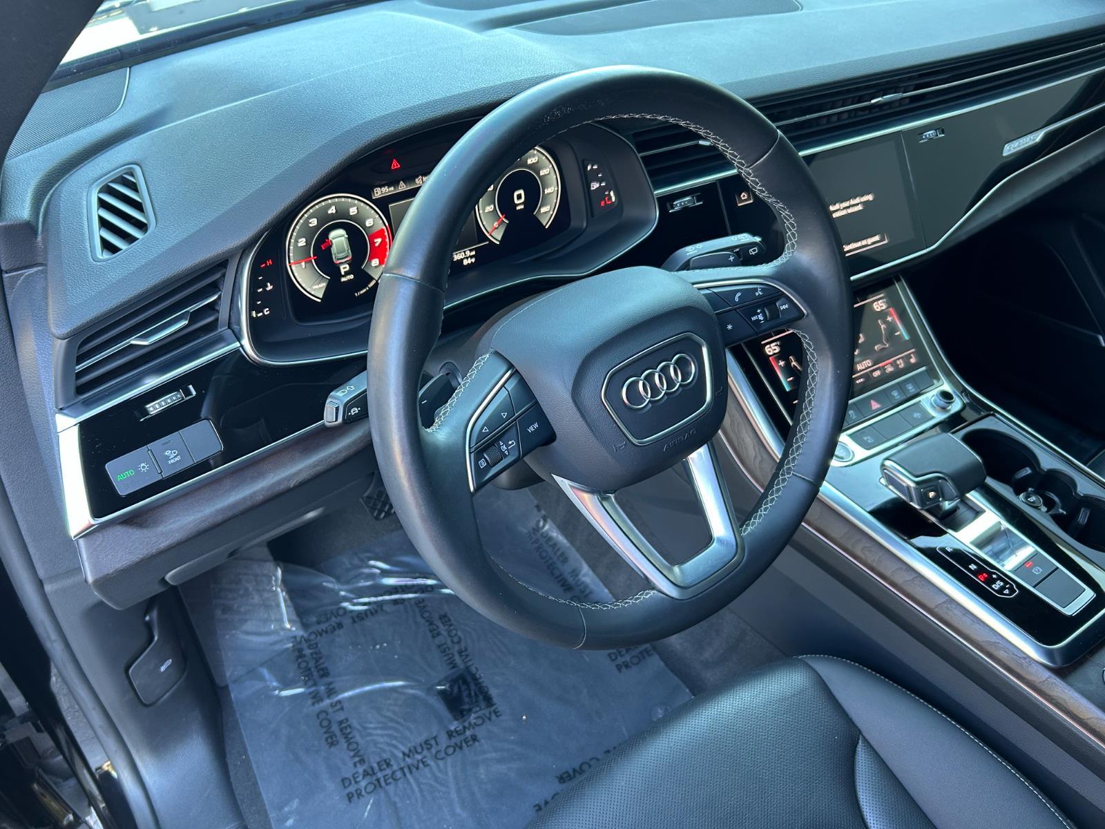 2021 Audi Q8 Premium Plus