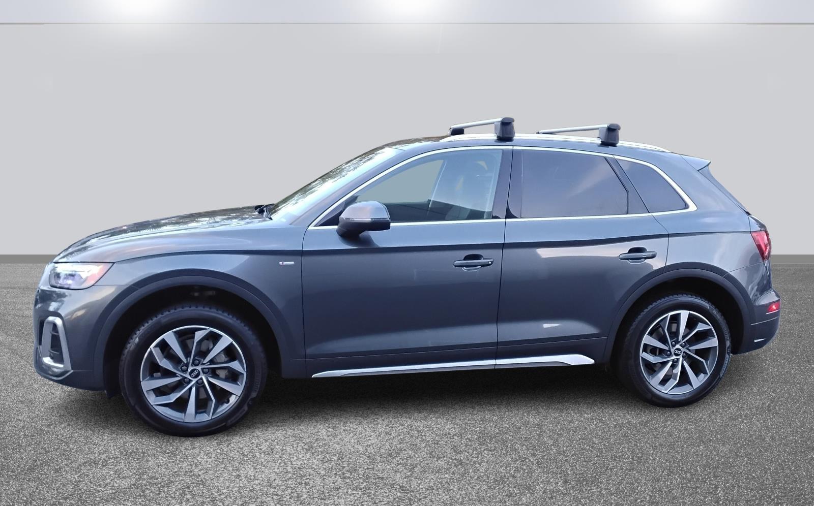 2023 Audi Q5 S line Premium Plus