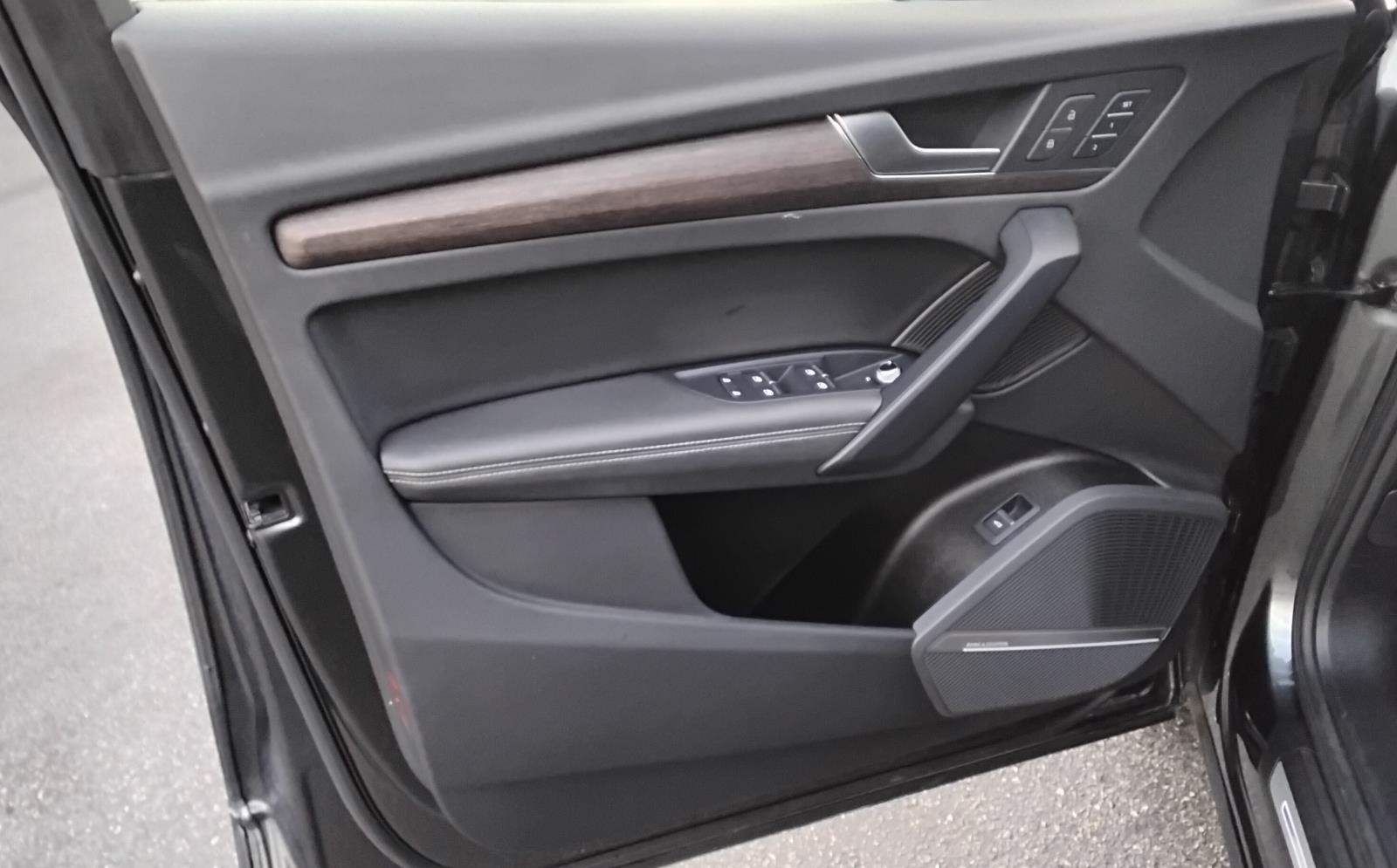 2023 Audi Q5 S line Premium Plus