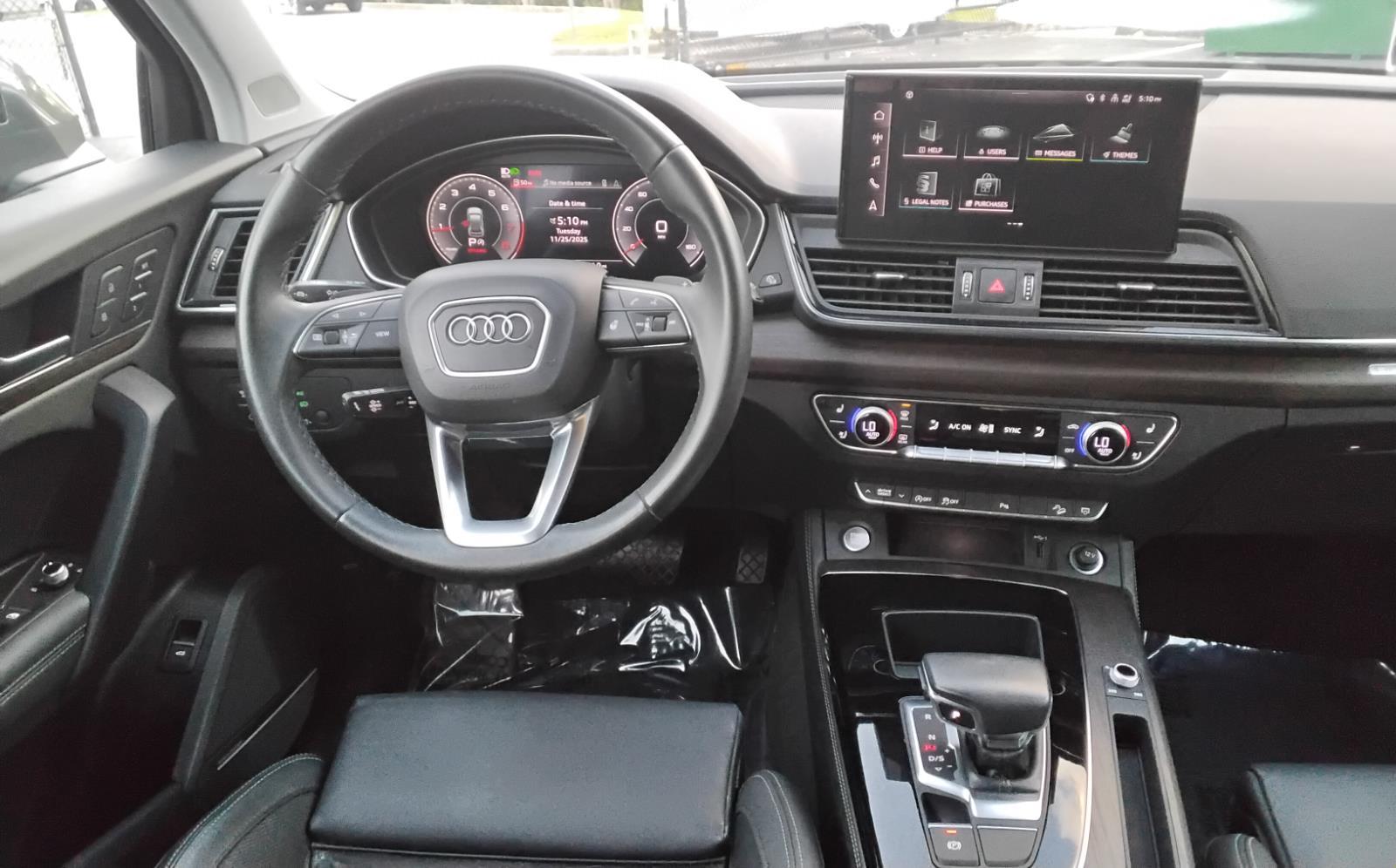 2023 Audi Q5 S line Premium Plus