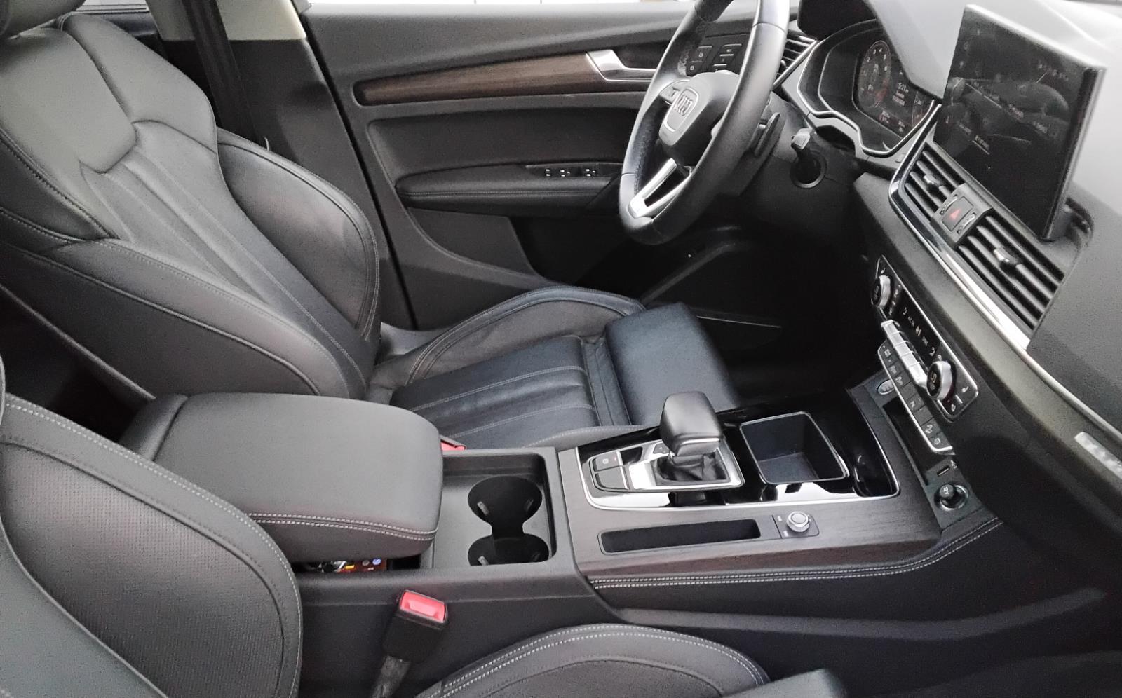 2023 Audi Q5 S line Premium Plus