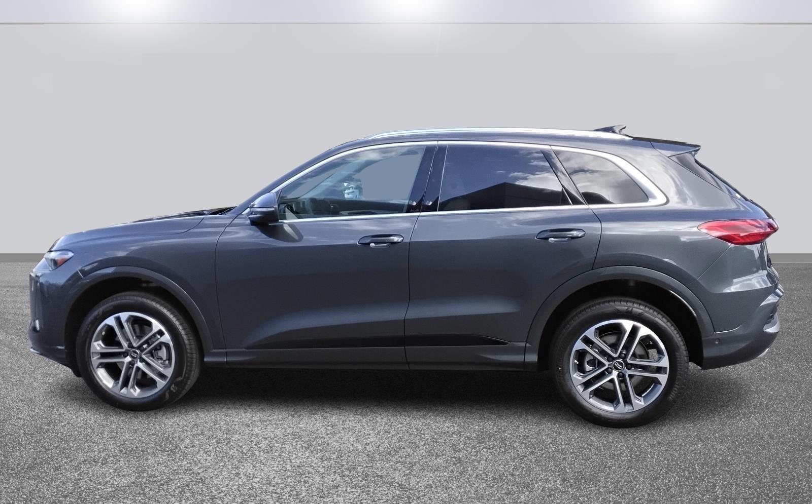 2025 Audi Q5 Premium