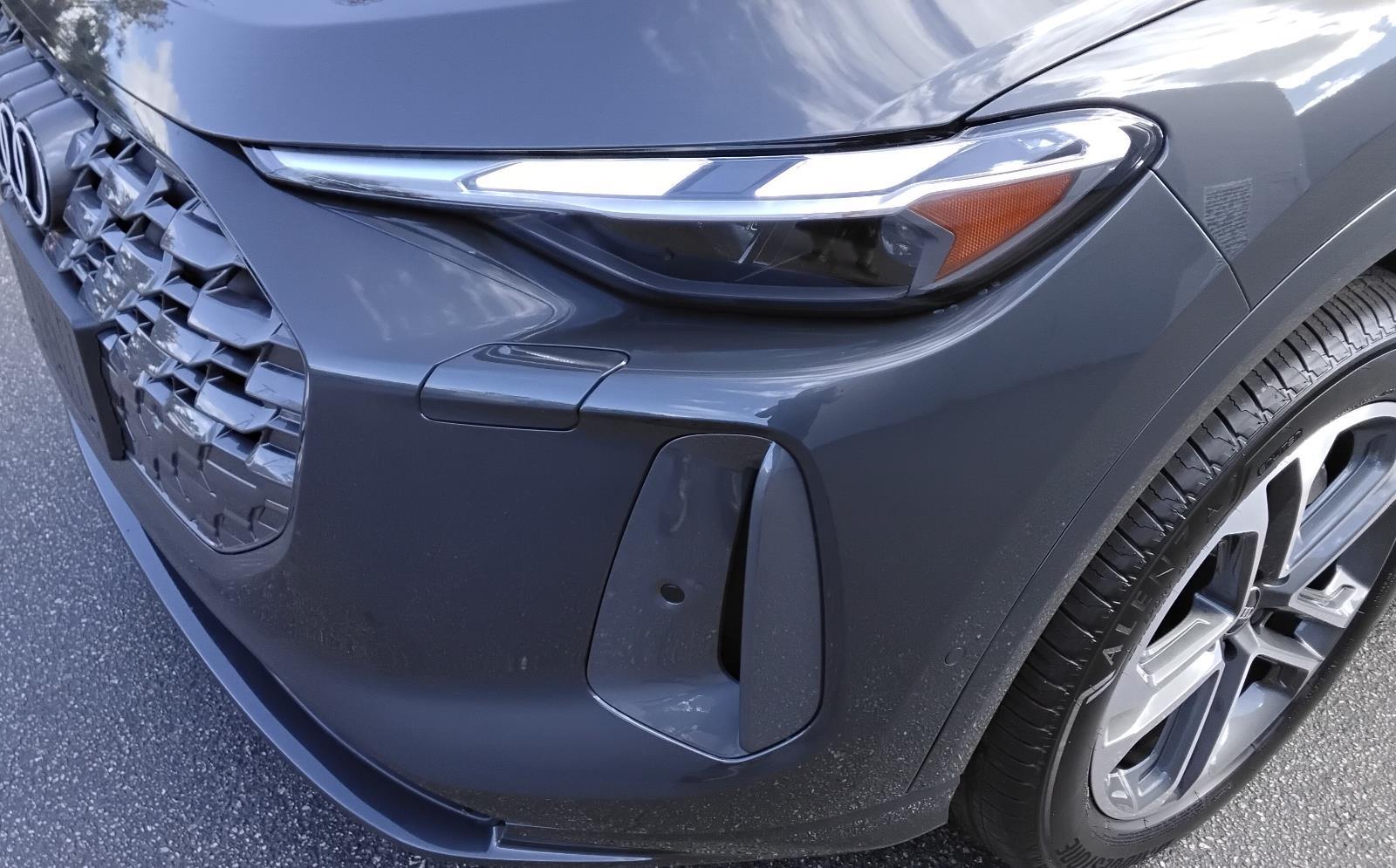 2025 Audi Q5 Premium