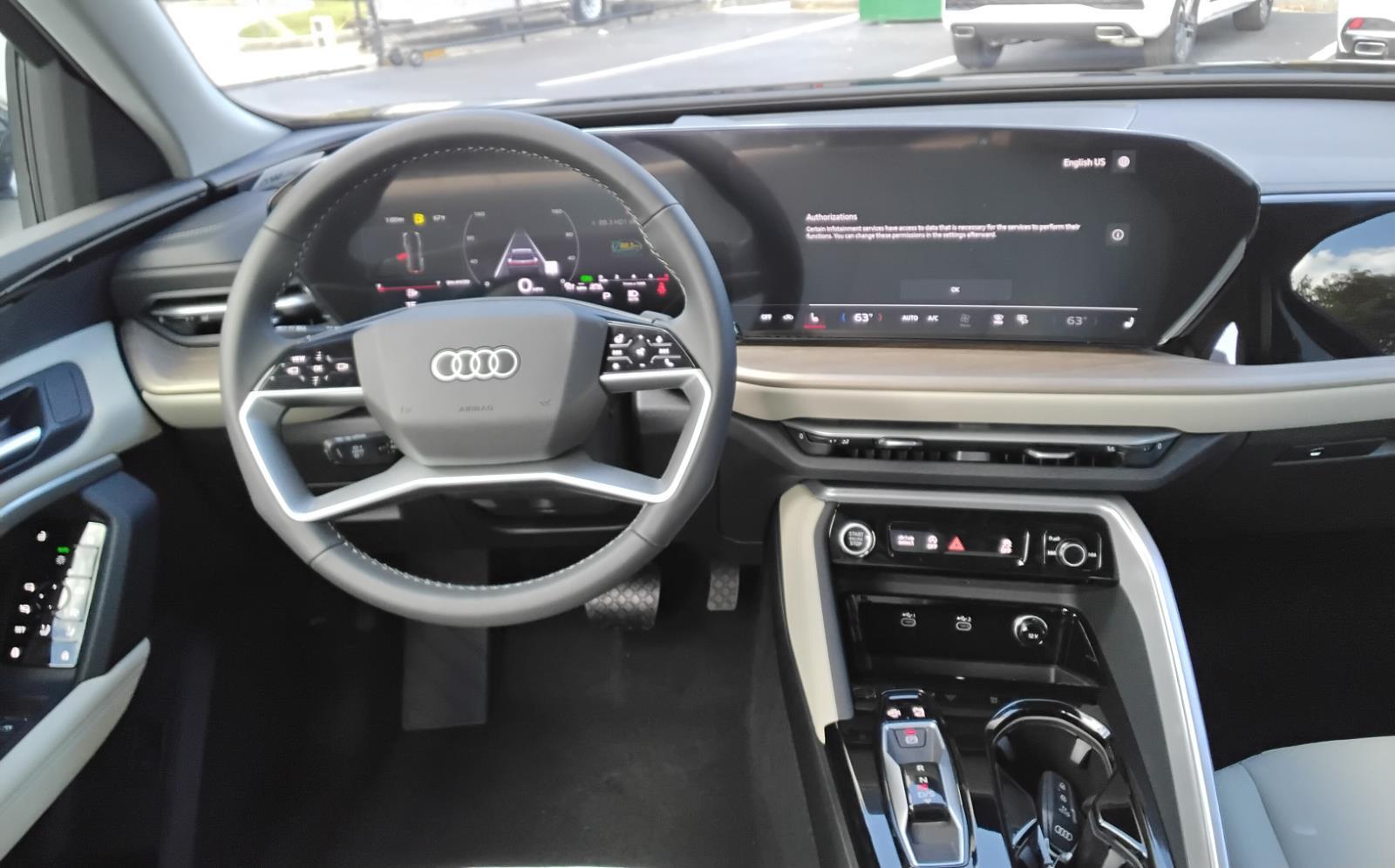 2025 Audi Q5 Premium